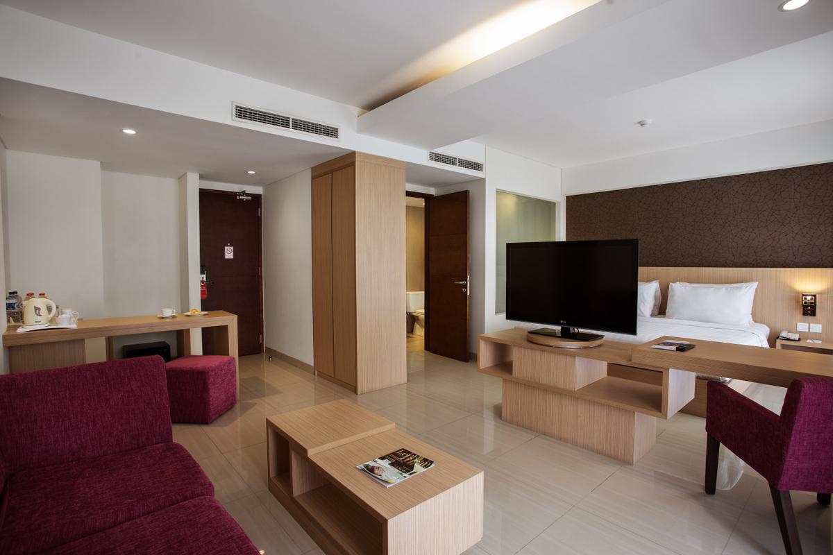 Sense Sunset Hotel Seminyak Exterior foto
