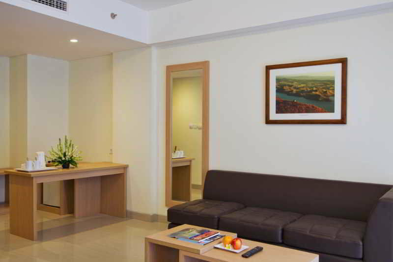 Sense Sunset Hotel Seminyak Exterior foto